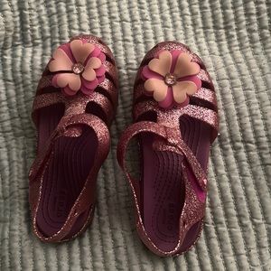 Cute pink/purple glitter crochet sandals